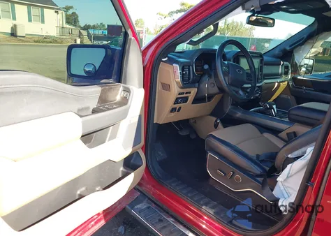 2021 Ford F-150 Lariat z USA, uszkodzony, nr VIN 1FTFW1ED5MFA94101